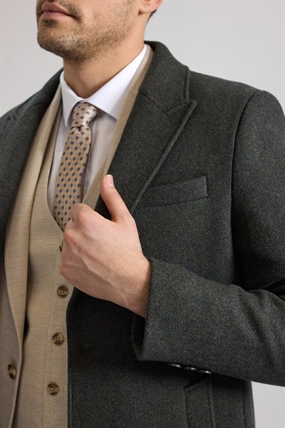 Haki Slim Sivri Yaka Düz Yan Cepli Düğmeli Dolgusuz Standart Kaban