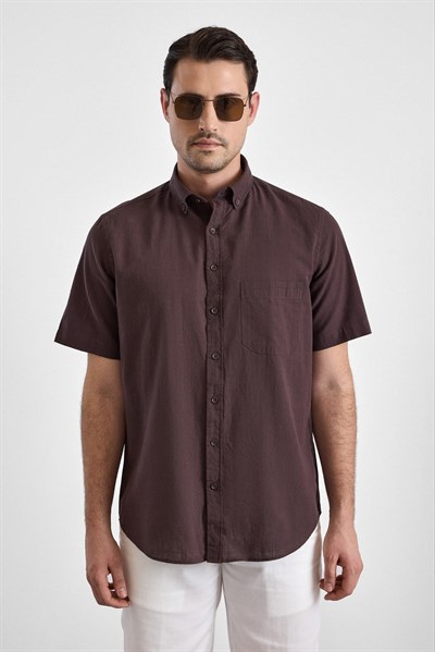 Koyu Kahve Regular Düğmeli Yaka Düz Kısa Kollu Casual Gömlek