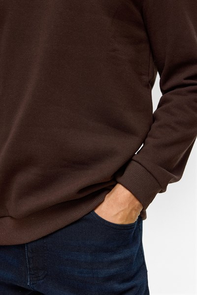Koyu Kahve Regular Düz Bisiklet Yaka Sweatshirt
