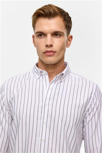 Koyu Kahve Slim Çizgili Düğmeli Yaka Gömlek