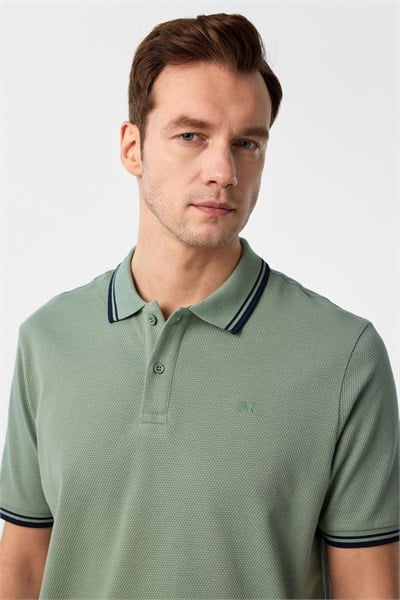 Koyu Yeşil Regular Armürlü Polo Yaka Tişört