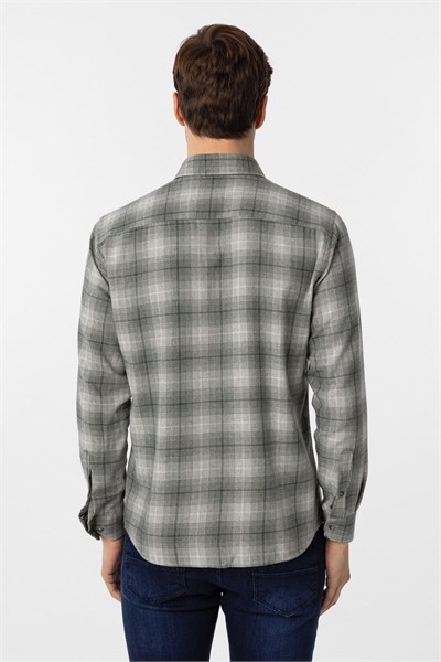 Koyu Yeşil Slim Fit Düz Düğmeli Yaka Gömlek