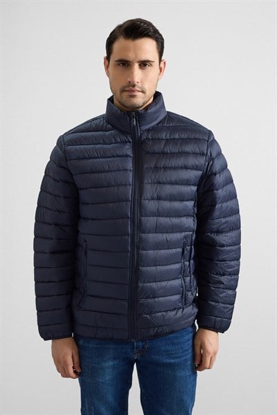 Lacivert Slim Yarım Balıkçı Yaka Yatay Çizgili Yan Cepli Fermuar Elyaf Dolgulu Standart Mont