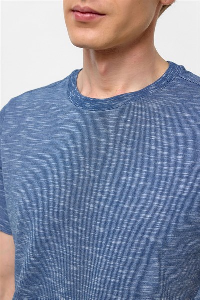 Saks Mavi Regular Armürlü Bisiklet Yaka Tişört