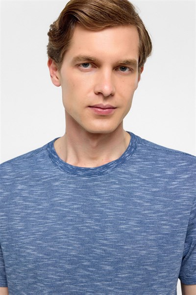 Saks Mavi Regular Armürlü Bisiklet Yaka Tişört