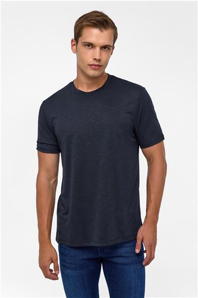 Siyah Regular Armürlü Bisiklet Yaka Tişört