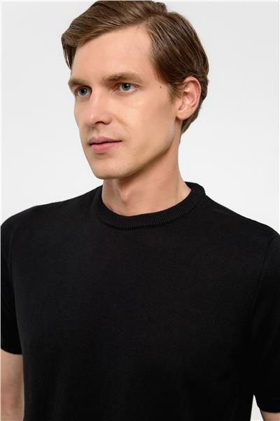 Siyah Regular Armürlü Bisiklet Yaka Triko Tişört 