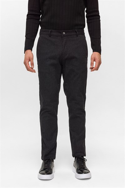 Siyah Regular Armürlü Kanvas Pantolon