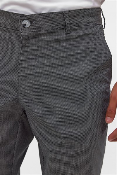 Siyah Regular Armürlü Kanvas Pantolon