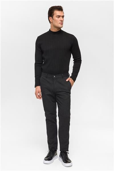 Siyah Regular Armürlü Pantolon
