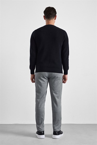 Siyah Regular Bisiklet Yaka Kazak