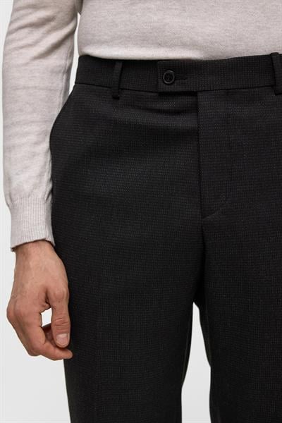 Siyah Regular Desenli Pantolon