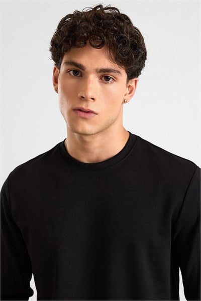 Siyah Regular Düz Baskısız İnterlok Bisiklet Yaka Cepsiz Sweatshirt
