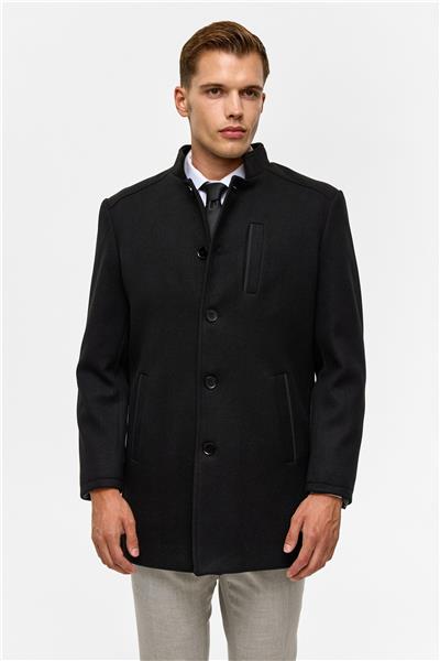 Siyah Regular Düz Hakim Yaka Kaban