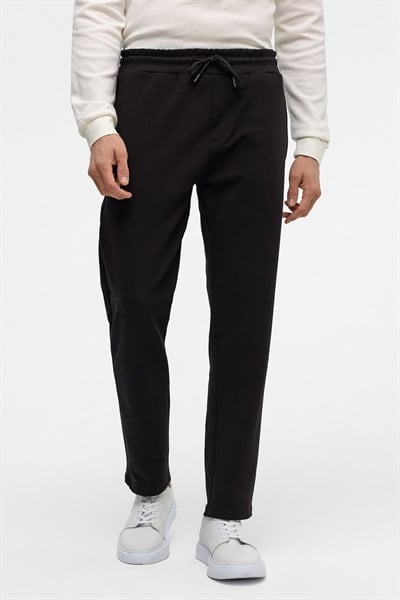 Siyah Regular Düz Jogger Pantolon
