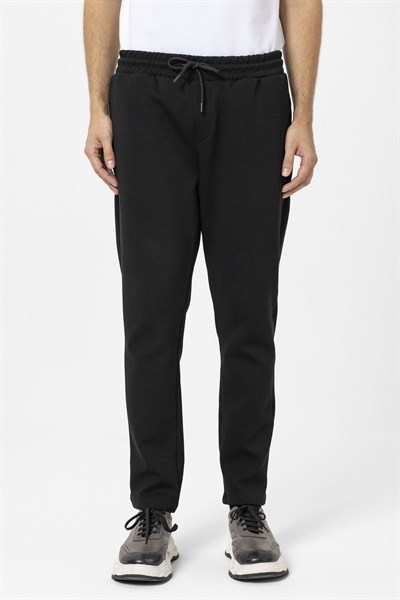 Siyah Regular Düz Jogger Pantolon