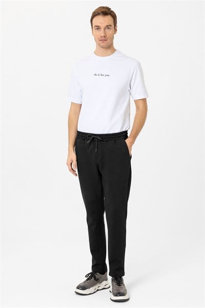 Siyah Regular Düz Jogger Pantolon