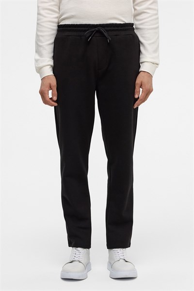 Siyah Regular Düz Jogger Pantolon