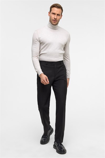 Siyah Regular Düz Pantolon