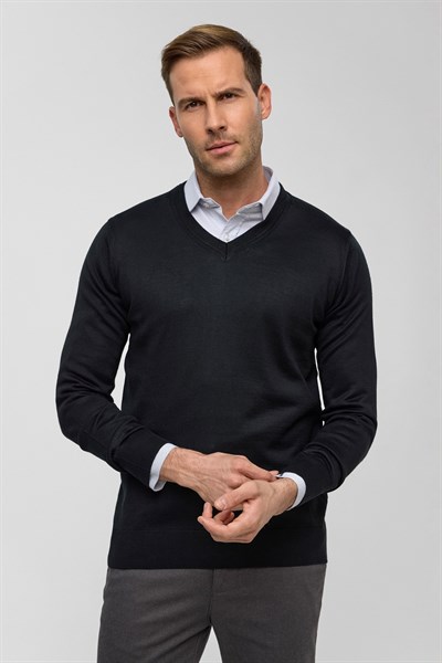 Siyah Regular Düz V Yaka Triko