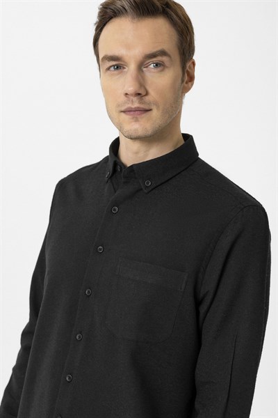 Siyah Regular Fit Kareli Düğmeli Yaka Gömlek