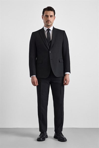 Siyah Regular Sivri Yaka 4 Drop Yelekli Takım Elbise