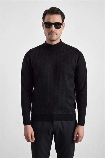 Siyah Regular Yarım Balıkçı Yaka Kazak