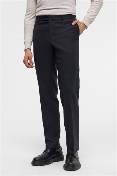 Siyah Slim 5 Cep Kalıp Düz Pantolon