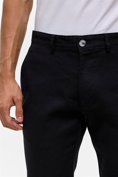 Siyah Slim Armürlü Kanvas Pantolon