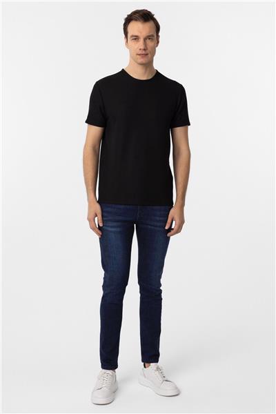 Siyah Slim Fit Armürlü Bisiklet Yaka Tişört