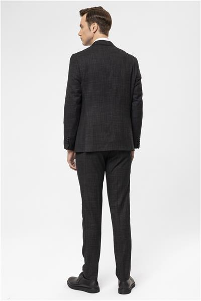 Siyah Slim Fit Armürlü Sivri Yaka 6 Drop Klasik Takım Elbise