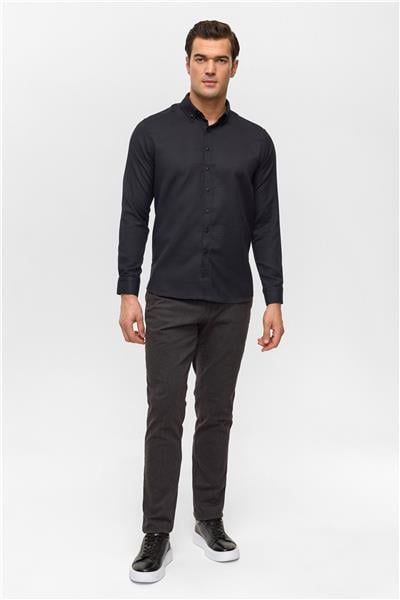 Siyah Slim Baskılı Düğmeli Yaka Gömlek
