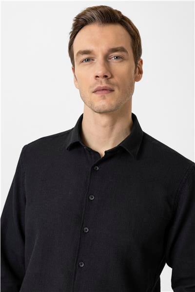 Siyah Slim Fit Desenli Klasik Yaka Gömlek