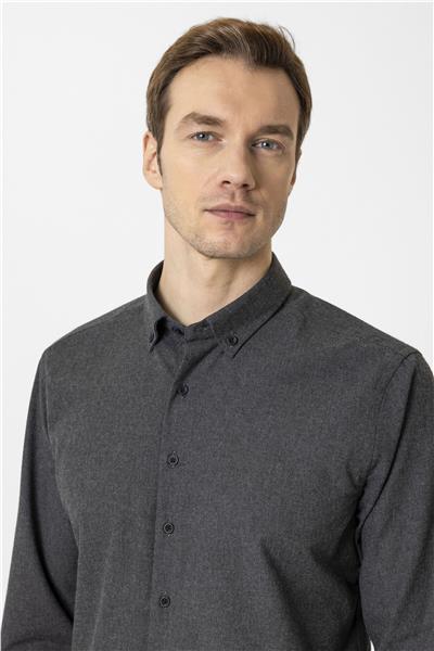 Siyah Slim Fit Düz Düğmeli Yaka Gömlek