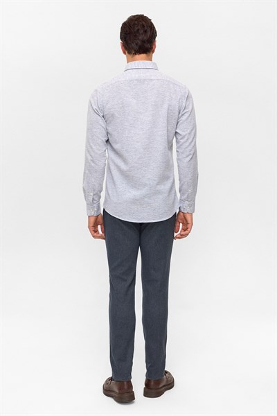 Siyah Slim Düz Düğmeli Yaka Gömlek