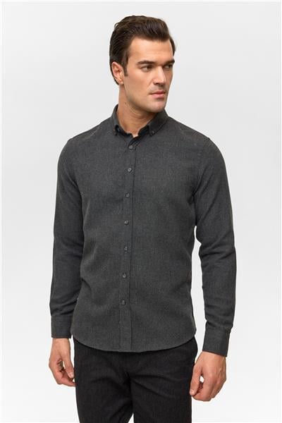 Siyah Slim Düz Düğmeli Yaka Gömlek