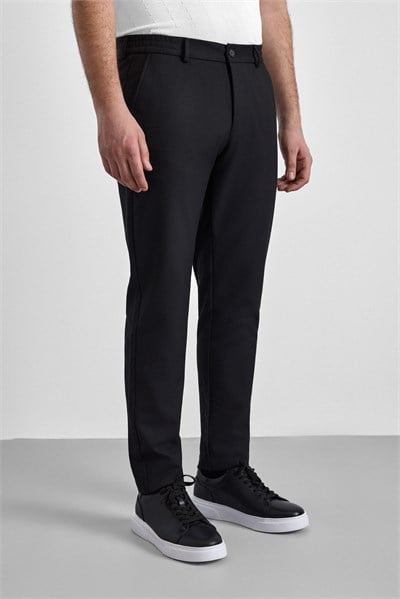 Siyah Slim Düz İnterlok Yarım Lastikli Rüzgar Geçirmez Jogger Pantolon