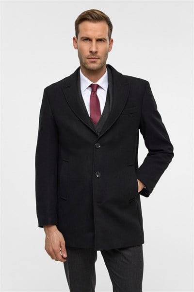 Siyah Slim Düz Sivri Yaka Kaban