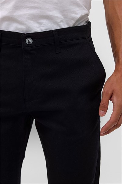 Siyah Slim Fit Armürlü Chino Pantolon
