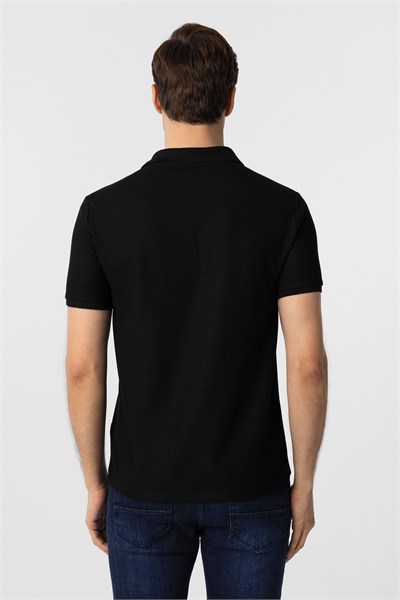 Siyah Slim Fit Armürlü Polo Yaka Tişört
