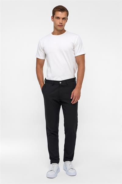 Siyah Slim Fit Desenli Kumaş Pantolon