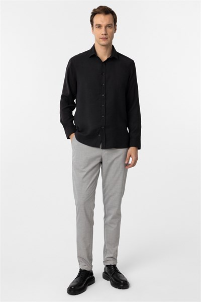 Siyah Slim Fit Düz Klasik Yaka Gömlek