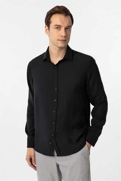 Siyah Slim Fit Düz Klasik Yaka Gömlek
