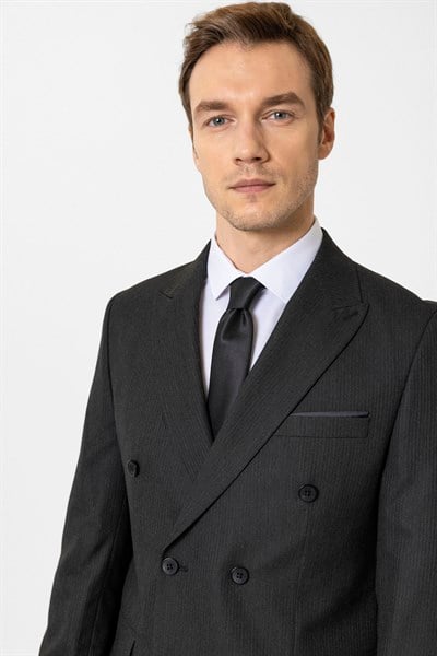 Siyah Slim Fit Düz Kruvaze Yaka 6 Drop Klasik Takım Elbise