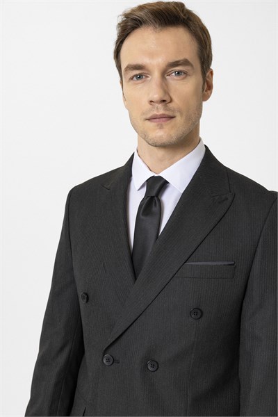 Siyah Slim Fit Düz Kruvaze Yaka 6 Drop Klasik Takım Elbise