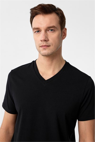 Siyah Slim Fit Düz V Yaka Tişört