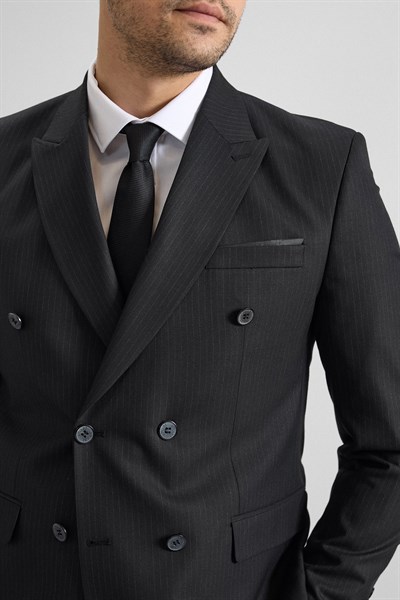 Siyah Slim Kruvaze Yaka 6 Drop Takım Elbise