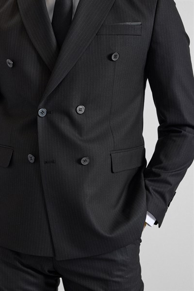 Siyah Slim Kruvaze Yaka 6 Drop Takım Elbise