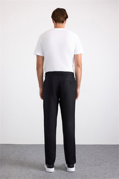 Siyah Smart Fit Düz Lastikli Standart Jogger Pantolon