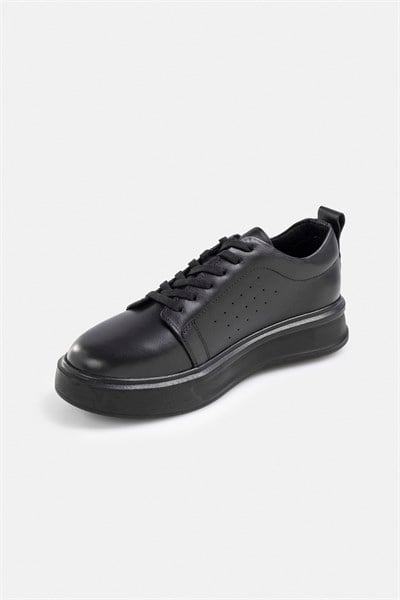 Siyah Sneakers Ayakkabı
